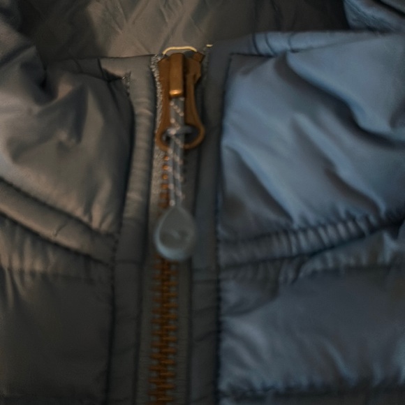 Vineyard vines tide blue puffer pocket vest EEUC - Picture 2 of 3